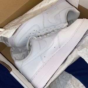 Nike Air Force 1 Leather Sneakers